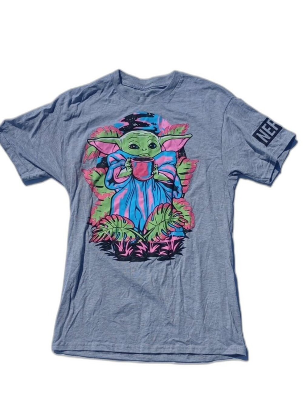 Girls Small Star Wars Neon Baby Yoda Grogu Mandalorian Short Casual Tee T-shirt